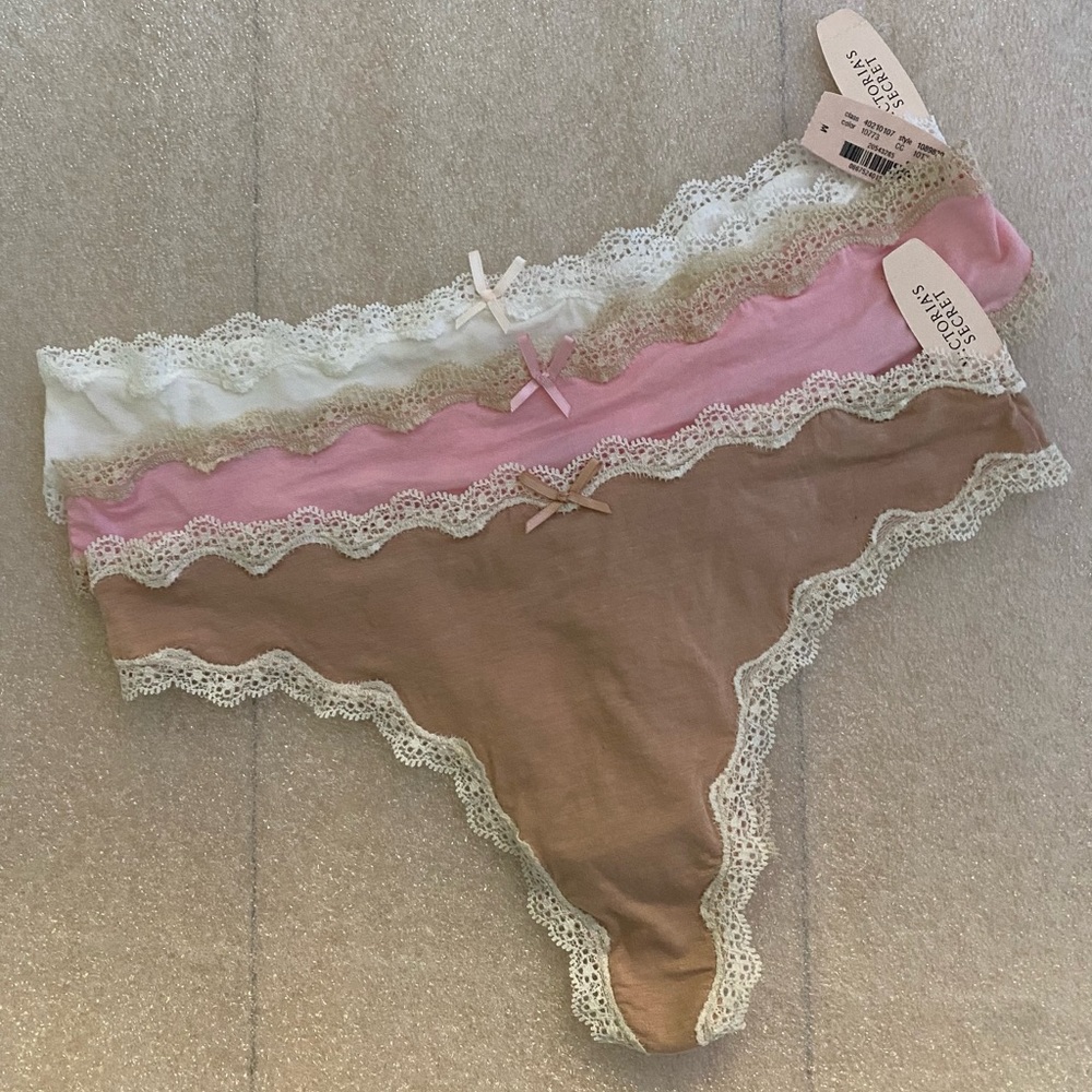 New 3 pair  Victoria Secret thongs size Medium